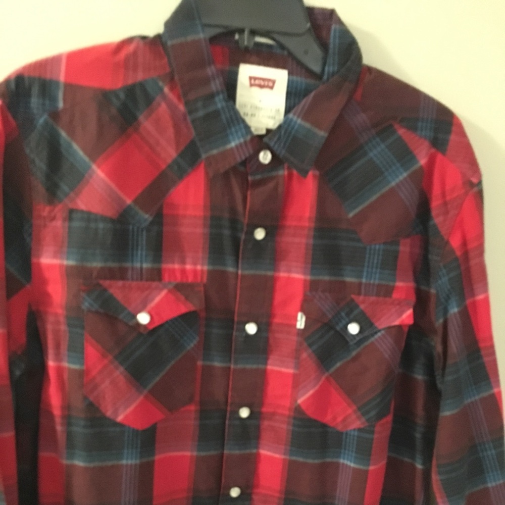 Levis Medium